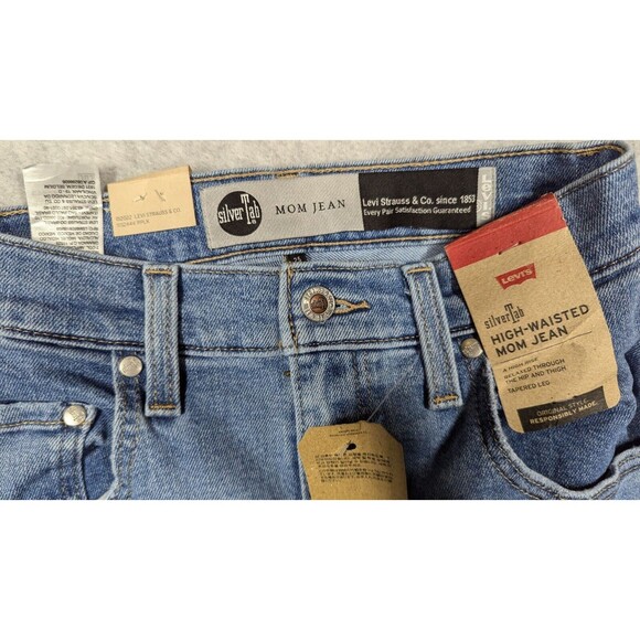 Levis SilverTab Women Jeans 25x26.5 High Waist Mom Jeans Tapered Relax Stretch - Picture 5 of 15